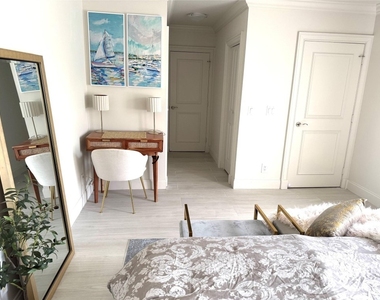 1010 Ne 8th Avenue - Photo Thumbnail 11