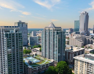 640 N Church Street - Photo Thumbnail 5