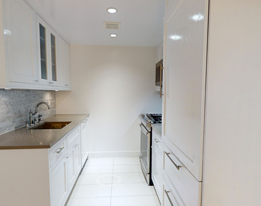 50 West 93rd Street, Unit 5n - Photo Thumbnail 2