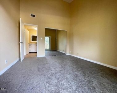 618 Sunfish Way - Photo Thumbnail 18