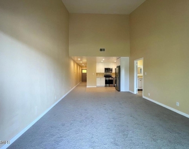 618 Sunfish Way - Photo Thumbnail 21