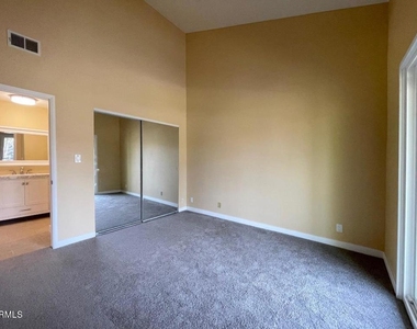 618 Sunfish Way - Photo Thumbnail 16