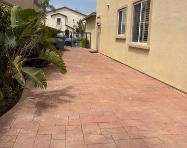 1314 Twin Tides Place - Photo Thumbnail 12