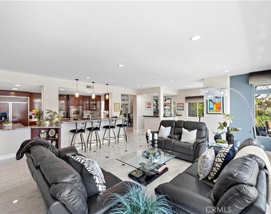 25606 Stratford - Photo Thumbnail 21