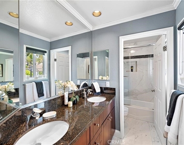25606 Stratford - Photo Thumbnail 8