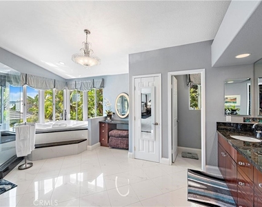 25606 Stratford - Photo Thumbnail 46