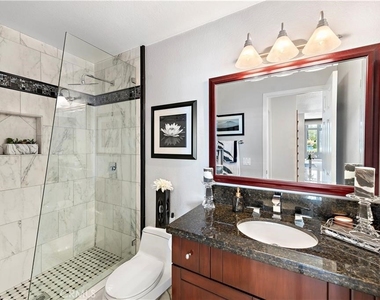 25606 Stratford - Photo Thumbnail 20