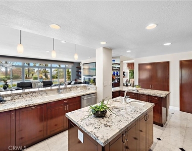 25606 Stratford - Photo Thumbnail 30