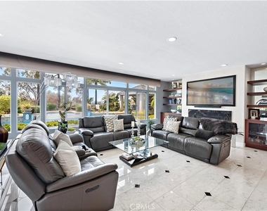 25606 Stratford - Photo Thumbnail 22