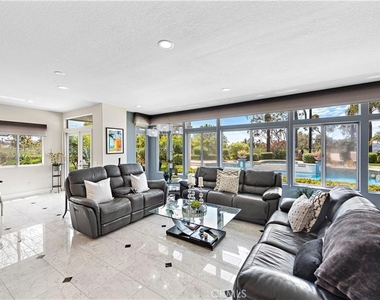 25606 Stratford - Photo Thumbnail 23