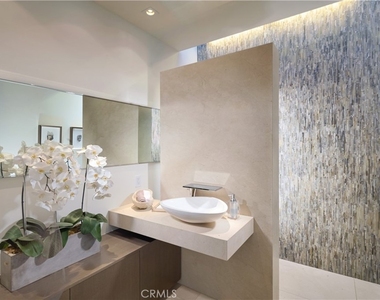 58 N La Senda Drive - Photo Thumbnail 18