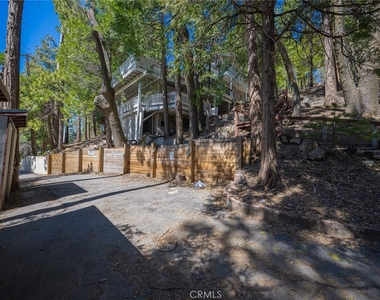 233 Corona - Photo Thumbnail 62
