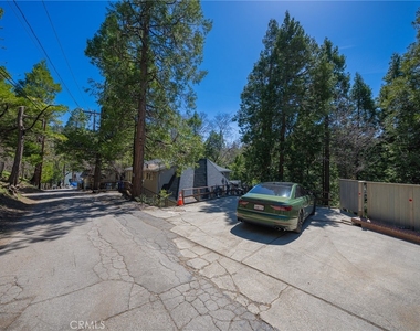 233 Corona - Photo Thumbnail 53