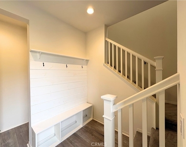 2848 E Berry Loop Privado - Photo Thumbnail 2