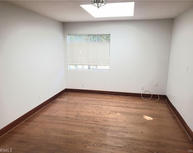 148 W Highland Avenue - Photo Thumbnail 4