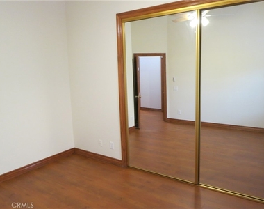 713 Pamela Circle - Photo Thumbnail 35