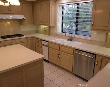 713 Pamela Circle - Photo Thumbnail 17