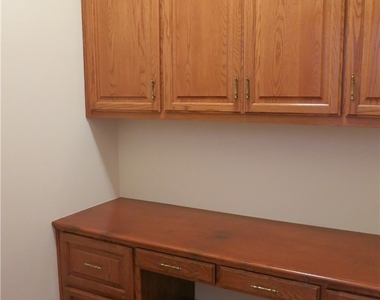 713 Pamela Circle - Photo Thumbnail 30