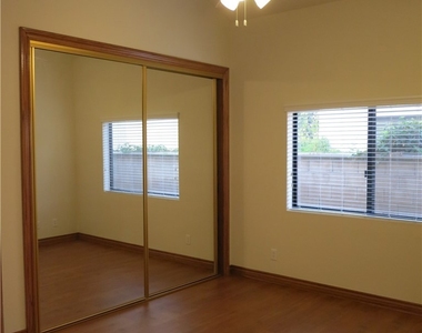 713 Pamela Circle - Photo Thumbnail 33