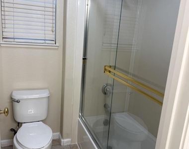 4136 Bandini Ct - Photo Thumbnail 10