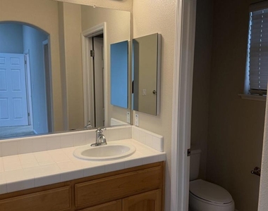 4136 Bandini Ct - Photo Thumbnail 17