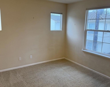 4136 Bandini Ct - Photo Thumbnail 11