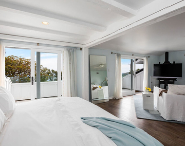 29225 Cliffside Drive - Photo Thumbnail 18