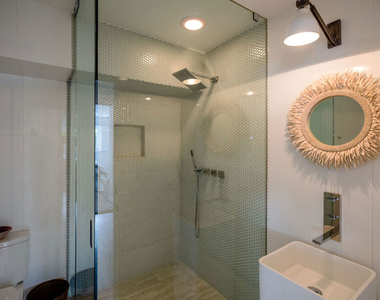 29225 Cliffside Drive - Photo Thumbnail 25