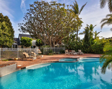 29225 Cliffside Drive - Photo Thumbnail 28