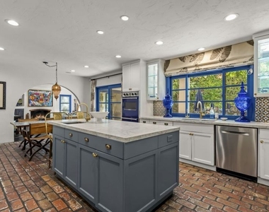 11662 Duque Drive - Photo Thumbnail 14