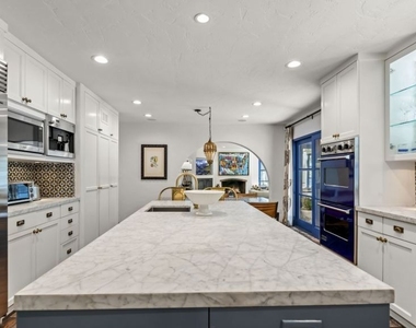 11662 Duque Drive - Photo Thumbnail 15