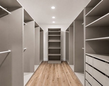 926 N Alpine Drive - Photo Thumbnail 2