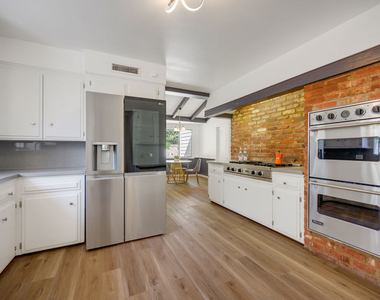 926 N Alpine Drive - Photo Thumbnail 15