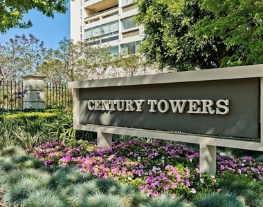 2222 Avenue Of The Stars - Photo Thumbnail 17