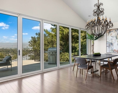 3782 Berry Drive - Photo Thumbnail 8