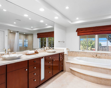 3782 Berry Drive - Photo Thumbnail 23