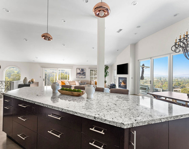 3782 Berry Drive - Photo Thumbnail 13