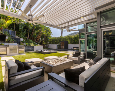 8538 Eastwood Road - Photo Thumbnail 3