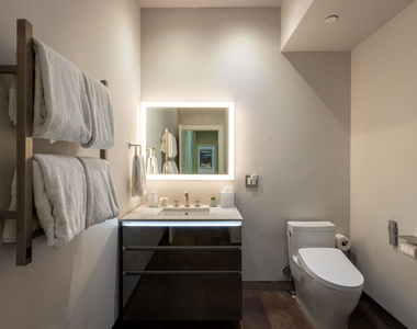 8538 Eastwood Road - Photo Thumbnail 19