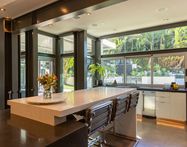 8538 Eastwood Road - Photo Thumbnail 39