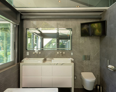 8538 Eastwood Road - Photo Thumbnail 13
