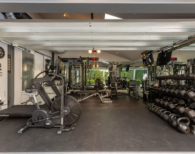 8538 Eastwood Road - Photo Thumbnail 21