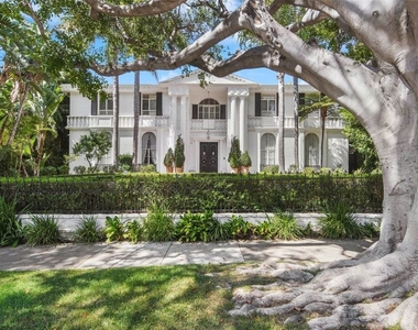 717 N Rodeo Drive - Photo Thumbnail 1