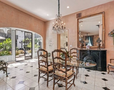 717 N Rodeo Drive - Photo Thumbnail 6