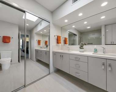 88 La Ronda Drive - Photo Thumbnail 11