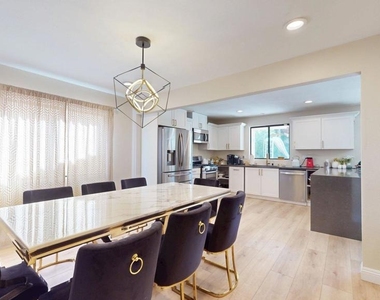 68645 Panorama Road - Photo Thumbnail 8
