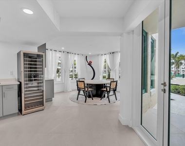 120 Se 5th Avenue - Photo Thumbnail 7