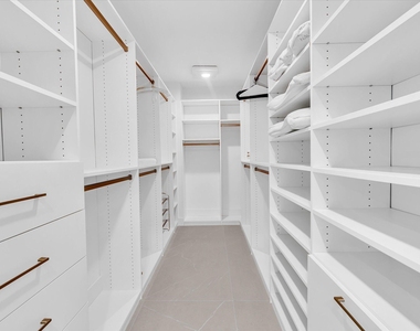 120 Se 5th Avenue - Photo Thumbnail 20