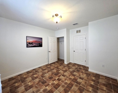 1440 Lexington Square Sw - Photo Thumbnail 29