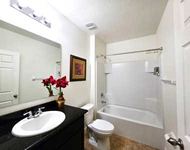 1440 Lexington Square Sw - Photo Thumbnail 30